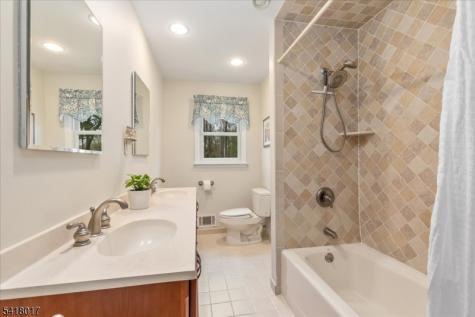 77 Windsor Way Berkeley Heights NJ 07922