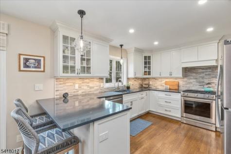 77 Windsor Way Berkeley Heights NJ 07922