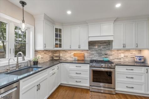 77 Windsor Way Berkeley Heights NJ 07922