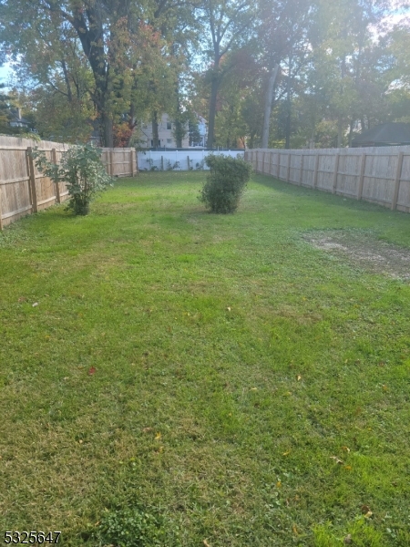 133 W 3rd Avenue Roselle NJ 07203