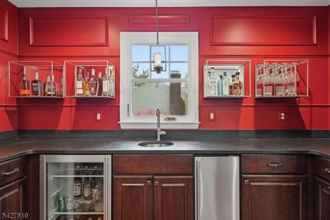 44 Londonderry Way Summit NJ 07901