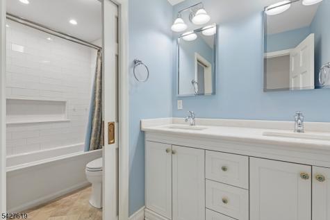 44 Londonderry Way Summit NJ 07901
