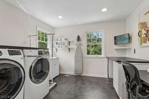 44 Londonderry Way Summit NJ 07901
