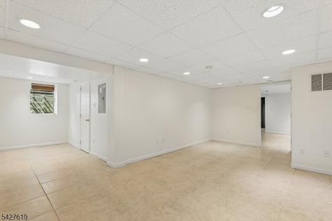44 Londonderry Way Summit NJ 07901