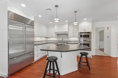 44 Londonderry Way Summit NJ 07901