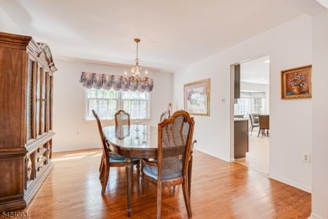 8 Woodmere Road North Brunswick NJ 08902