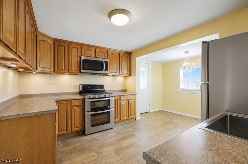 217 Bergen Street Woodbridge NJ 07095
