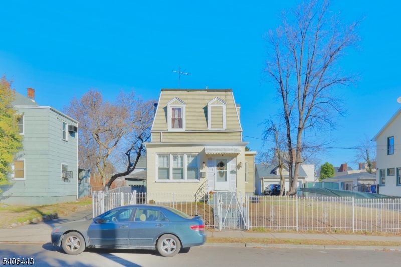 14 Fuller Place Irvington NJ 07111