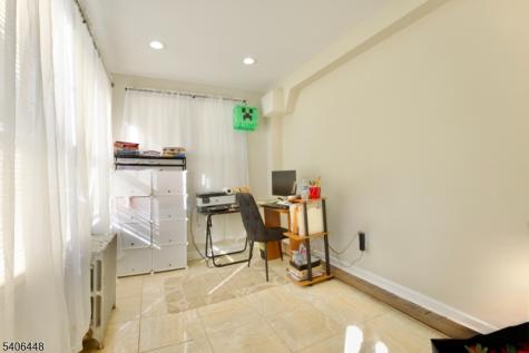 14 Fuller Place Irvington NJ 07111