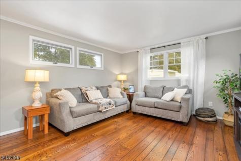 130 S Glenwood Road Fanwood NJ 07023