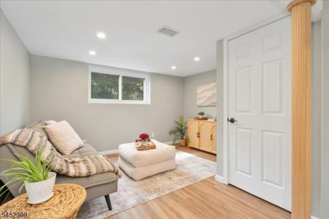 130 S Glenwood Road Fanwood NJ 07023