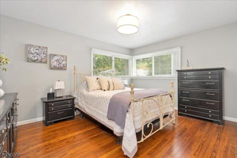 130 S Glenwood Road Fanwood NJ 07023