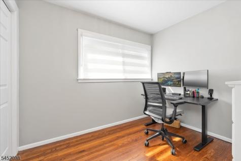 130 S Glenwood Road Fanwood NJ 07023