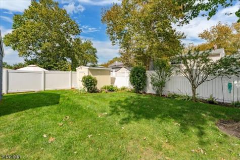 130 S Glenwood Road Fanwood NJ 07023