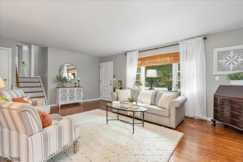 130 S Glenwood Road Fanwood NJ 07023