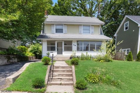 48 Laurel Avenue East Orange NJ 07017