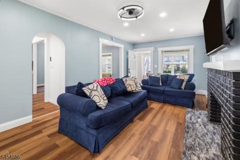 48 Laurel Avenue East Orange NJ 07017