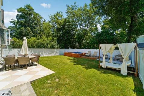 67 Marlboro Road Clifton NJ 07012