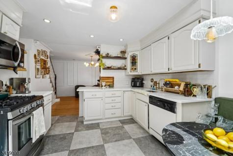 67 Marlboro Road Clifton NJ 07012