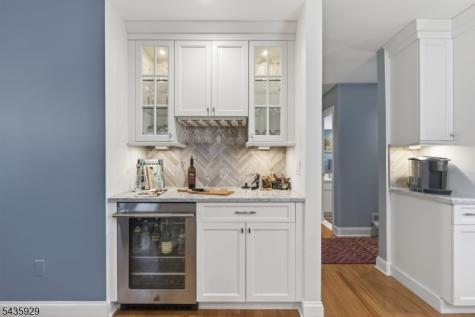 32 1ST Street Florham Park NJ 07932