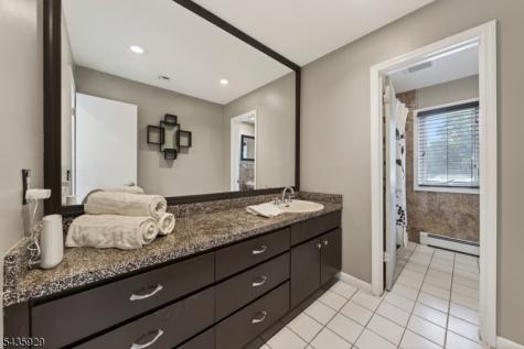 32 1ST Street Florham Park NJ 07932