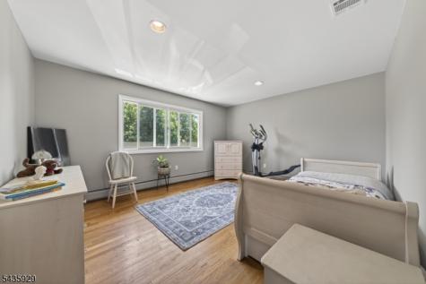 32 1ST Street Florham Park NJ 07932