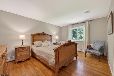 32 1ST Street Florham Park NJ 07932