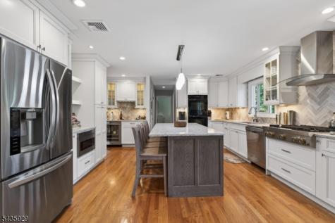 32 1ST Street Florham Park NJ 07932