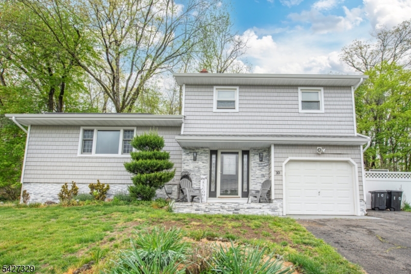 10 Evers Court Wayne NJ 07470