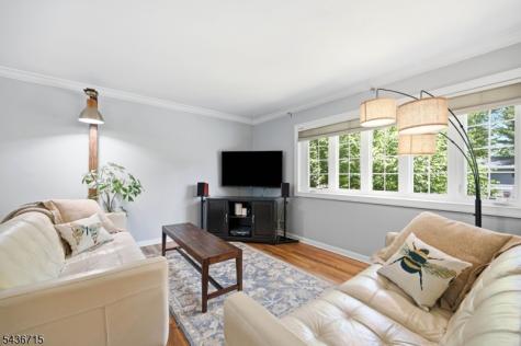 8 Nottingham Drive East Brunswick NJ 08816
