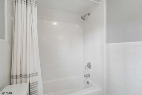 209 E Cedar Street Livingston NJ 07039
