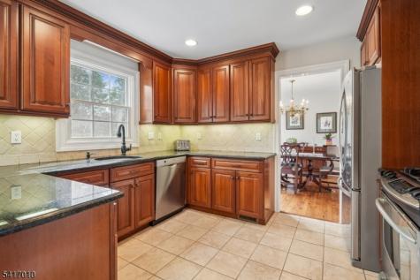 209 E Cedar Street Livingston NJ 07039