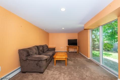 10 Brittany Road Roxbury NJ 07876