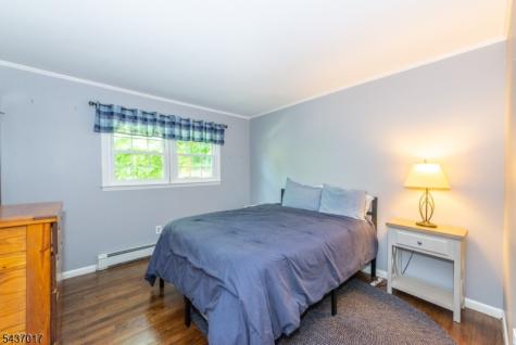 10 Brittany Road Roxbury NJ 07876