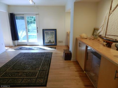 18 Stone Drive West Orange NJ 07052