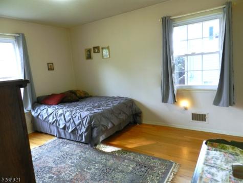 18 Stone Drive West Orange NJ 07052