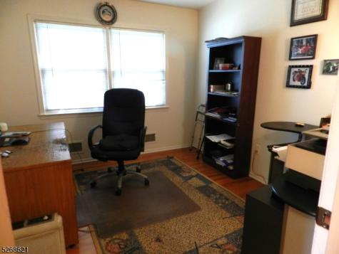 18 Stone Drive West Orange NJ 07052