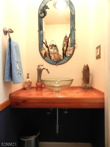 18 Stone Drive West Orange NJ 07052