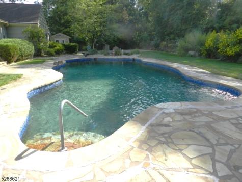 18 Stone Drive West Orange NJ 07052