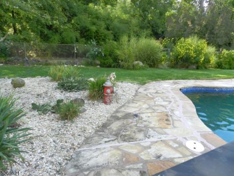 18 Stone Drive West Orange NJ 07052