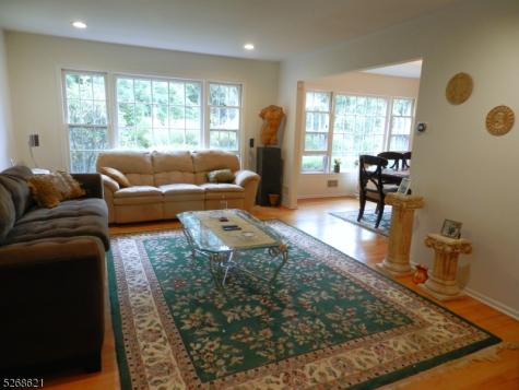 18 Stone Drive West Orange NJ 07052