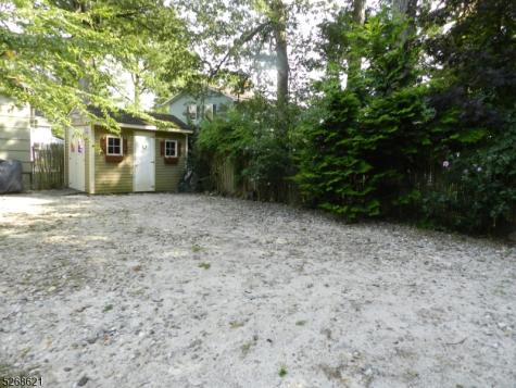 18 Stone Drive West Orange NJ 07052