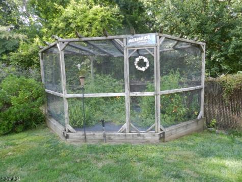 18 Stone Drive West Orange NJ 07052