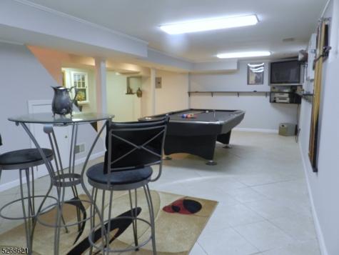 18 Stone Drive West Orange NJ 07052