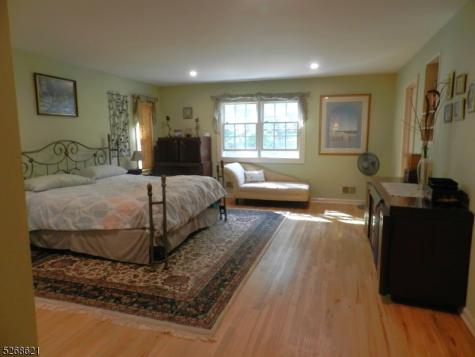 18 Stone Drive West Orange NJ 07052