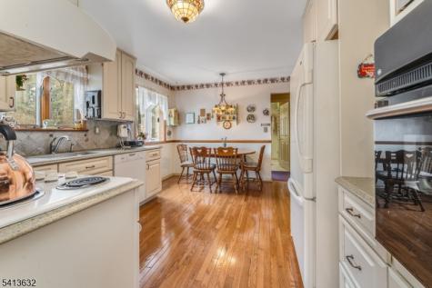 14 Ramsey Road Clinton NJ 08833