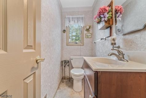 14 Ramsey Road Clinton NJ 08833