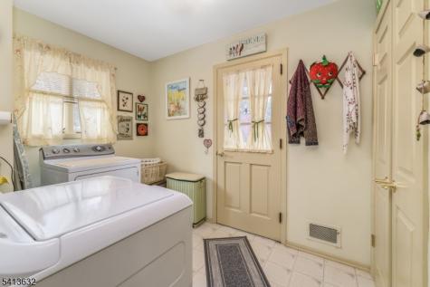 14 Ramsey Road Clinton NJ 08833