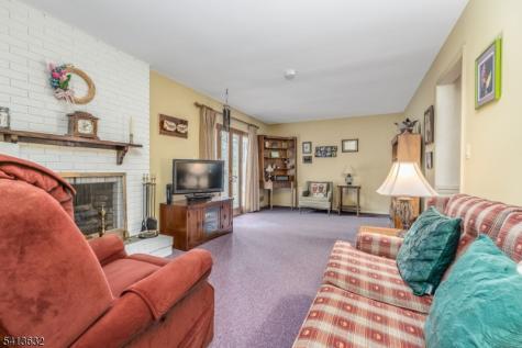 14 Ramsey Road Clinton NJ 08833