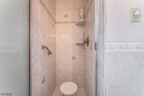 14 Ramsey Road Clinton NJ 08833